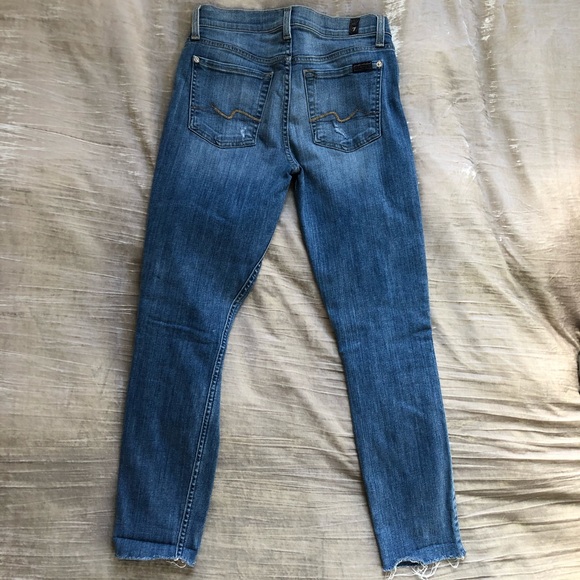 7 for all mankind gwenevere cut distressed denim. - Picture 2 of 6